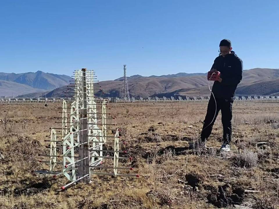 “天線醫生”張揚 守護“千眼天珠”的寧靜天空